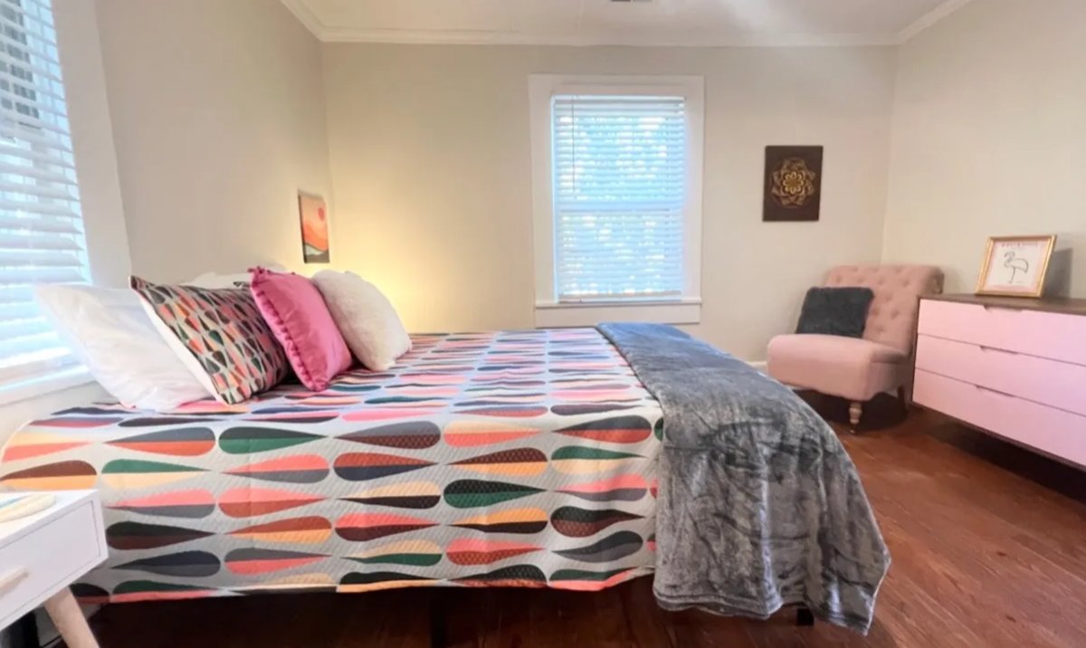 The Groovy Getaway Loft | Mid Century Modern Vacation Rental in Fort Payne, Alabama | Cottages of Mentone | Near Lookout Mountain and Little River Canyon